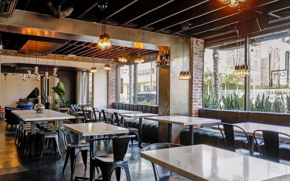 H By H Hospitality Los Angeles Exterior foto