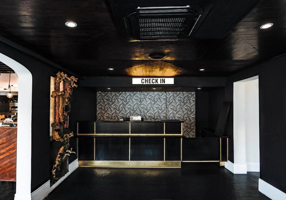 H By H Hospitality Los Angeles Exterior foto